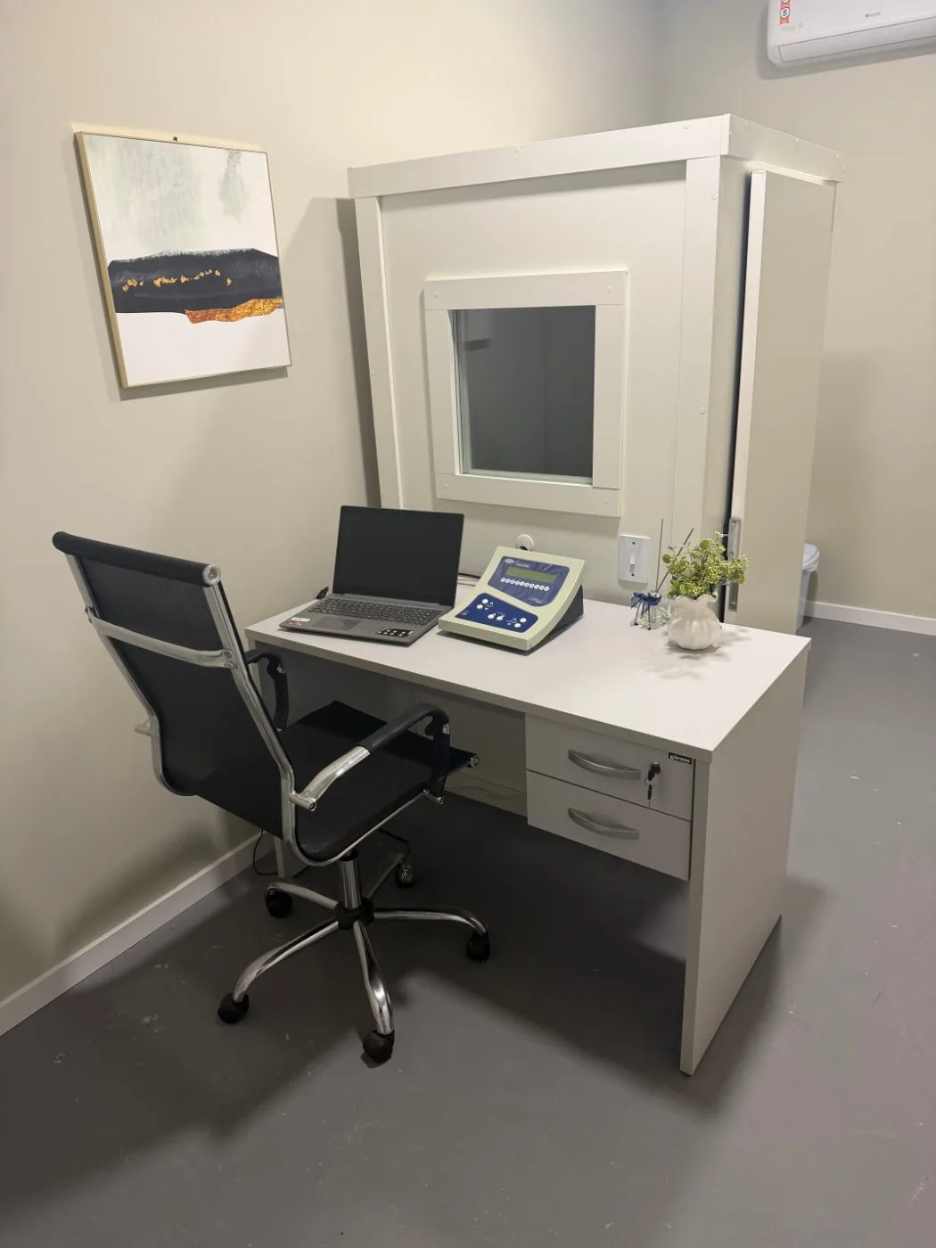 Sala de audiometria e exames ocupacionais